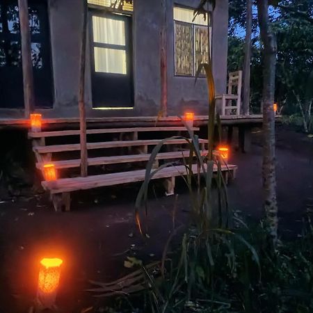 Вилла Kibale River Camp Lake Nyabikere Экстерьер фото