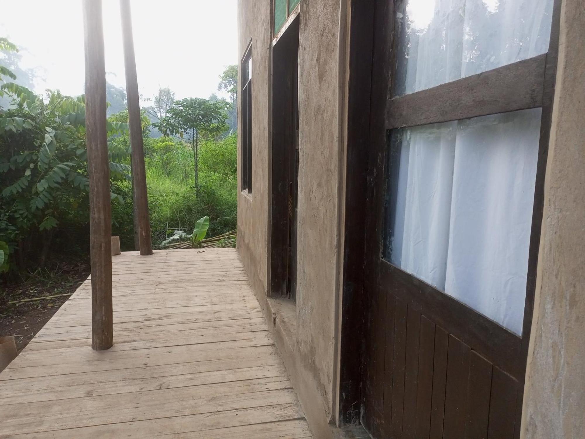 Вилла Kibale River Camp Lake Nyabikere Экстерьер фото