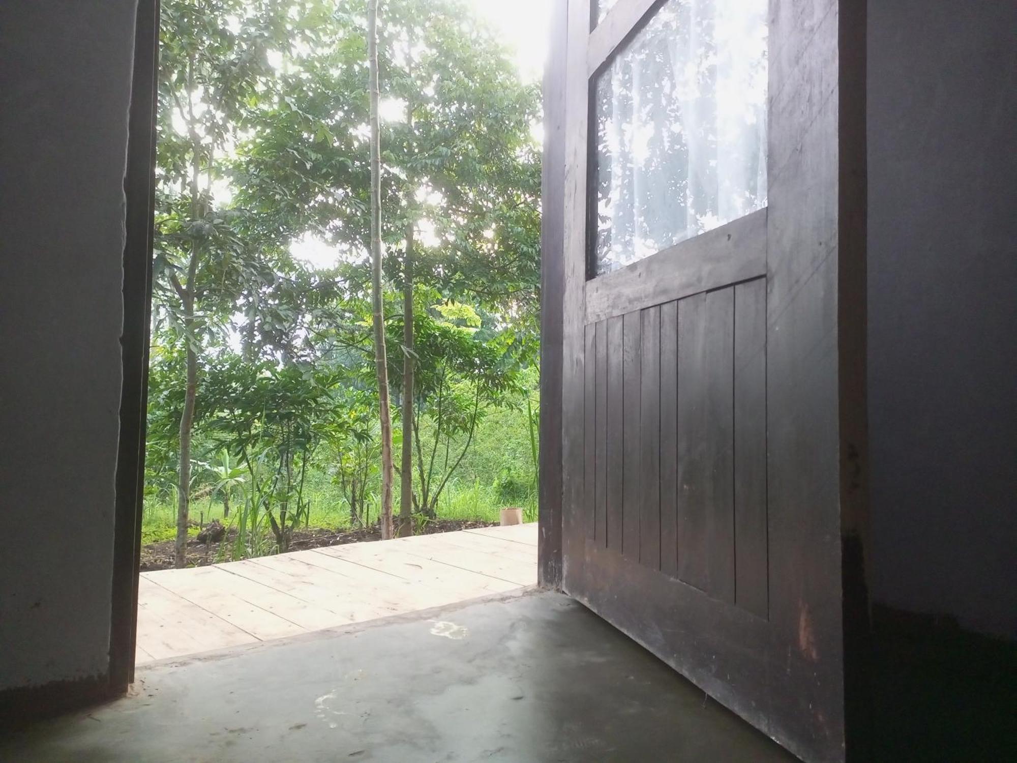 Вилла Kibale River Camp Lake Nyabikere Экстерьер фото
